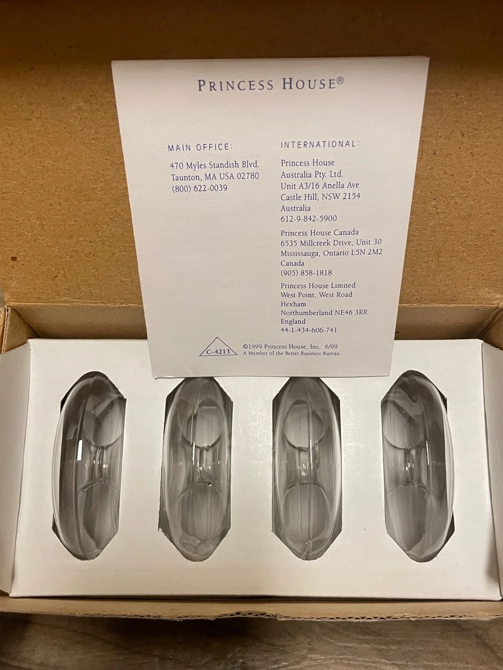 Vintage Princess House Clear Set of 4 Crystal Floating Flower Rings - New in Box